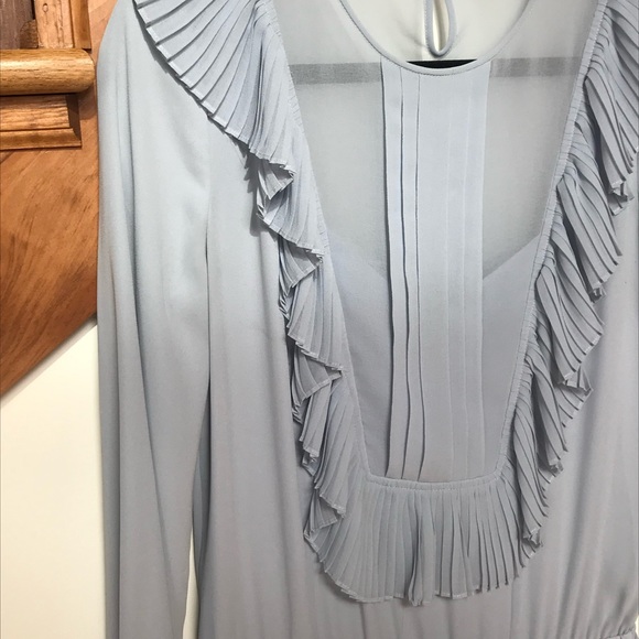 Excellent Condition Bcbg MAXAZRIA Mini Baby Blue DRESS XS Ruffle Drop Waist - Picture 3 of 9